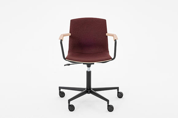 Loto 100% recycled swivel chair